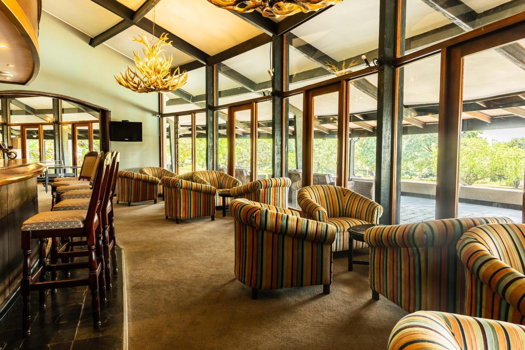 ווייט ריבר Premier Hotel The Winkler מראה חיצוני תמונה